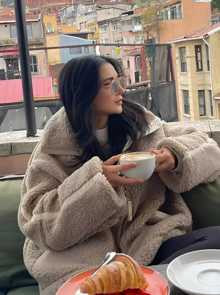 Joya™ | Oversized plysjjakke